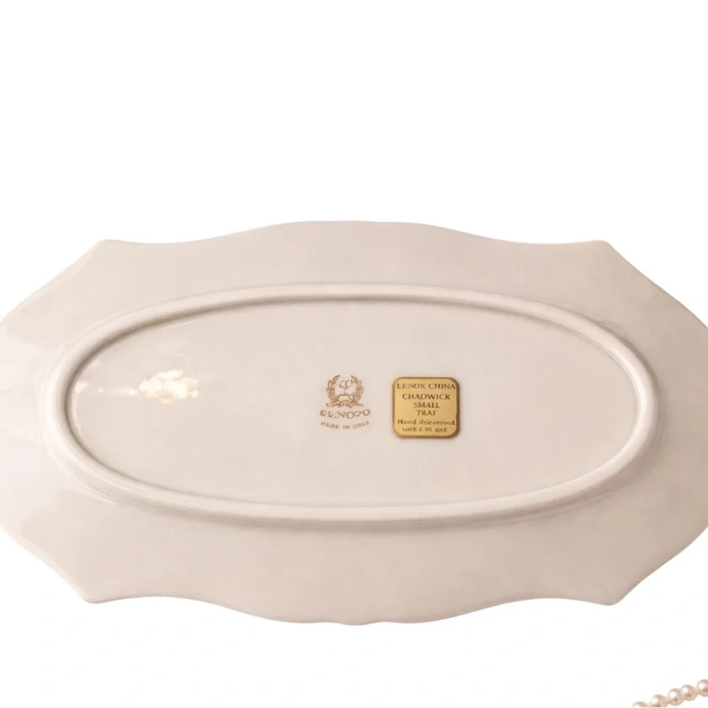Lenox Chadwick Small Tray Ivory Porcelain 24K Gold Trim Vanity  Dish Made USA